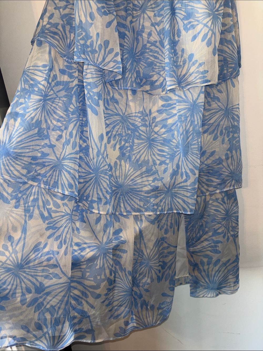 Amanda Uprichard Floral Midi Dress - Picture 6 of 9